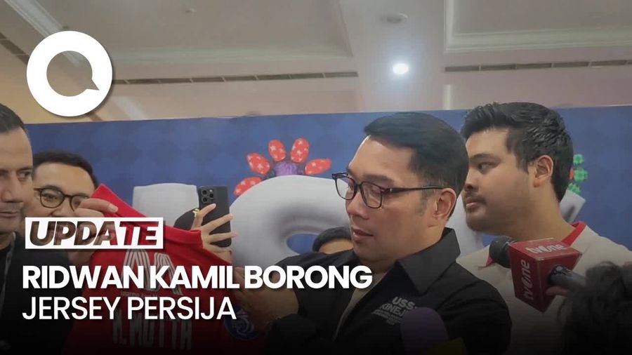 Video: Ridwan Kamil Borong Jersey Persija di JCC