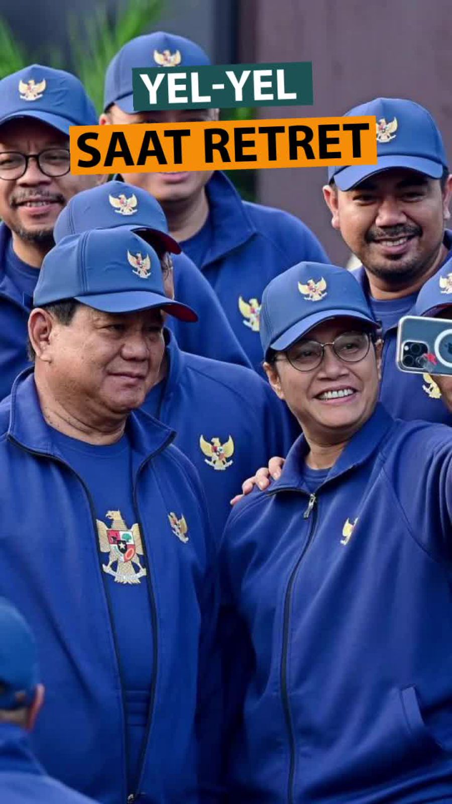 Video: Gaya Para Menteri Nyanyikan Yel-yel saat Retret di Magelang