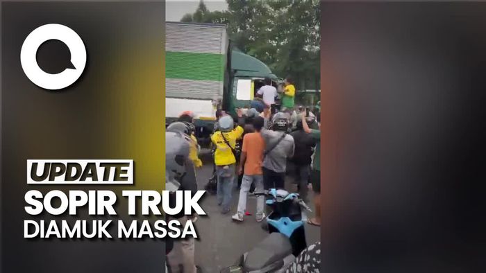 Video: Detik-detik Sopir Truk Penabrak Pemotor di Cipondoh Diamuk Massa
