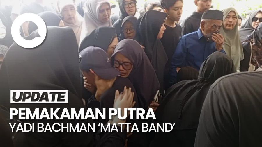 Video: Tangis Keluarga Yadi Bachman Matta Band di Pemakaman Sang Anak