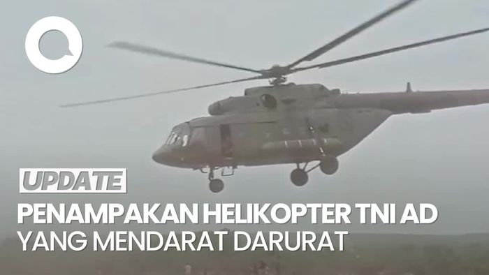 Video: Helikopter TNI AD Mendarat Darurat di Blora Jateng, Jadi Tontonan Warga
