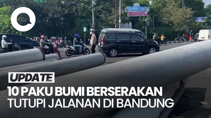 Video: Penampakan Paku Bumi Berserakan hingga Tutupi Jalan Soekarno Hatta Bandung
