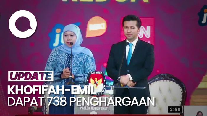 Video Khofifah Buka Debat, Pamer Dapat Penghargaan Hampir 2 Hari Sekali
