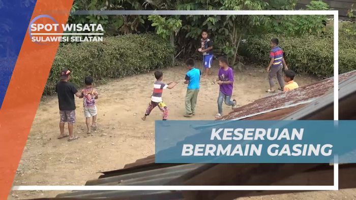 Keseruan Bermain Gasing Bersama Anak-Anak di Desa Sulawesi Selatan