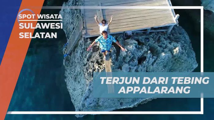 Menguji Keberanian Terjun dari Tebing Appalarang di Sulawesi Selatan