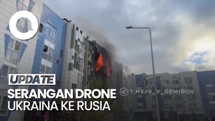 Video: Detik-Detik Drone Ukraina Hantam Apartemen di Rusia
