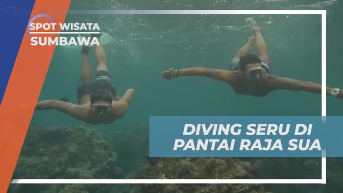 Diving Seru untuk Menemukan Kunci di Dasar Laut Pantai Raja Sua, Sumbawa