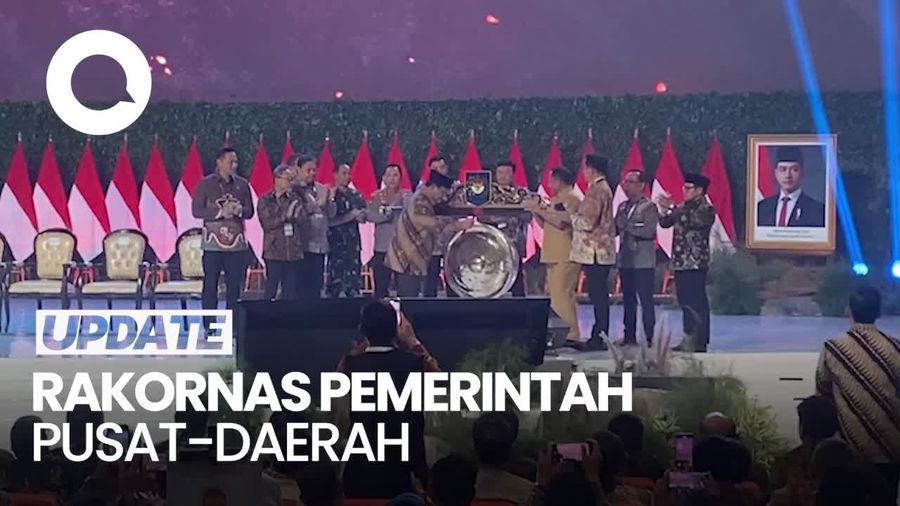 Video: Momen Prabowo Pukul Gong, Buka Rakornas Pemerintah Pusat-Daerah