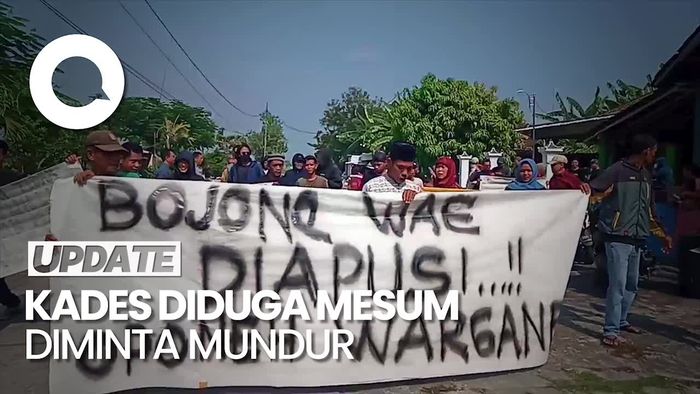 Video: Warga Klaten Demo Tuntut Kades Diduga Mesum untuk Mundur