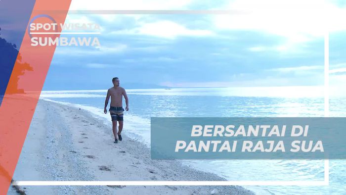 Bersantai Sambil Menikmati Sunset di Pantai Raja Sua, Sumbawa