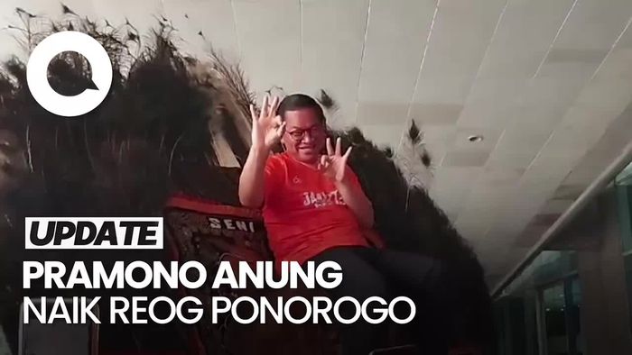 Video: Gaya Pramono Anung Naik Reog Ponorogo dan Pose 3 Jari