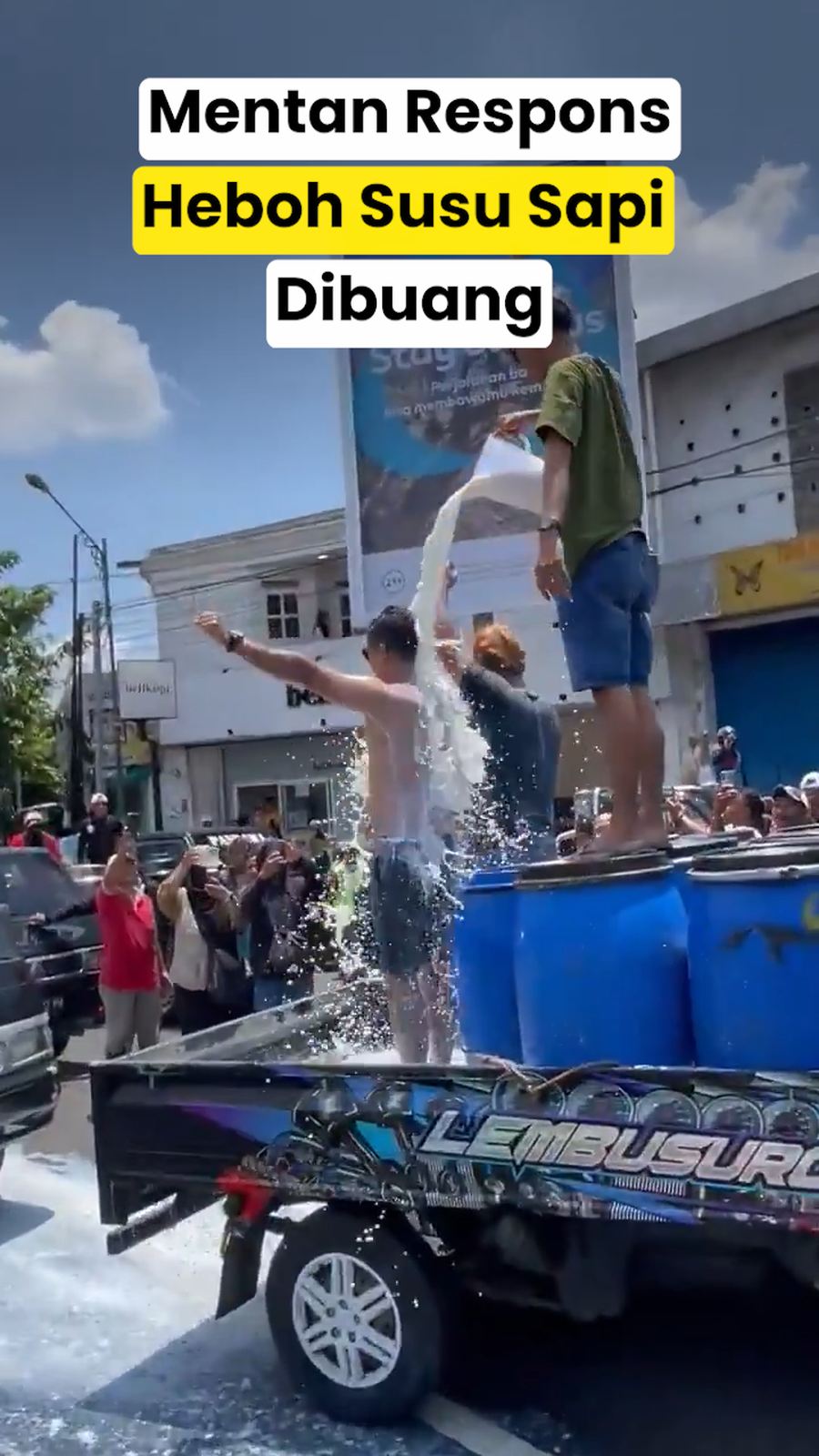 Video: Respons Mentan Setelah Ramai Peternak Sapi Perah Buang Susu Hasil Panen