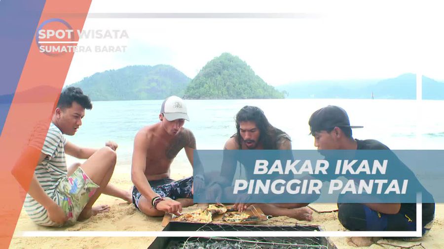 Menghangatkan Kebersamaan dengan Bakar Ikan di Pantai, Sumatera Barat