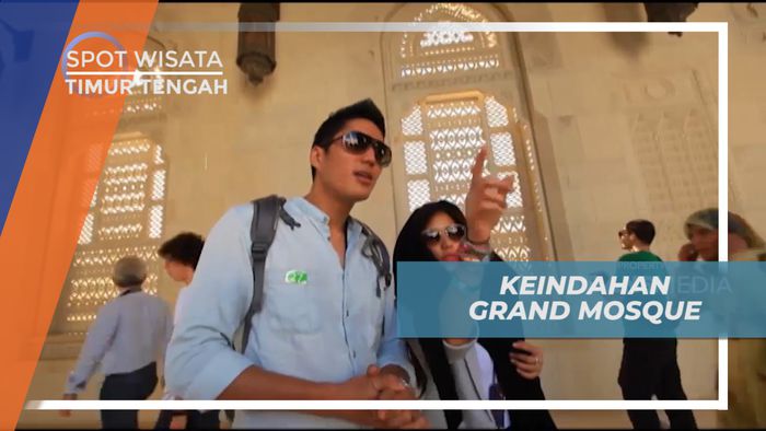 Mengagumi Keindahan Grand Mosque di Muscat, Oman