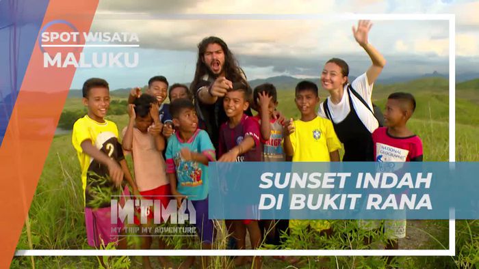 Menikmati Sunset Indah di Bukit Rana, Pulau Buru Maluku