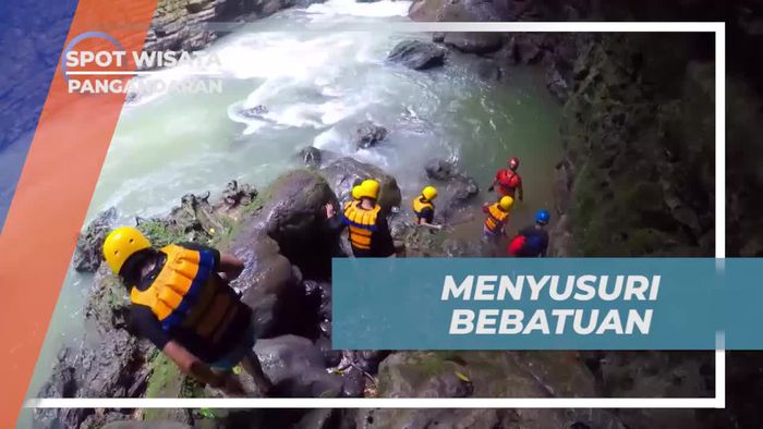 Menyusuri Bebatuan Menantang di Green Canyon, Pangandaran