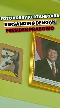 Video: Kala Foto Bobby Kertanegara Ikut Dipasang di Sekolah
