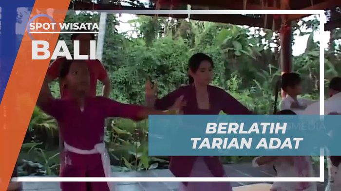 Belajar Tarian Adat Bali yang Menawan
