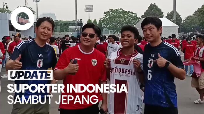 Video Momen Suporter Indonesia Berfoto Bersama Suporter Jepang di GBK
