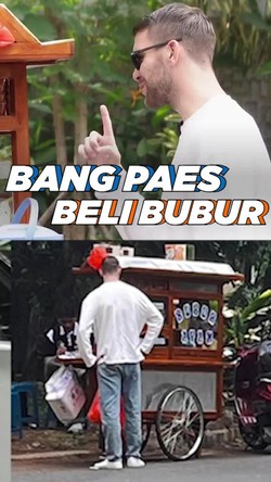 Video Momen Marteen Paes Beli Bubur Ayam Pinggir Jalan