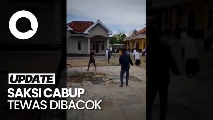 Video Detik-detik Pria di Sampang Tewas Dibacok Gegara Dipicu Masalah Pilkada