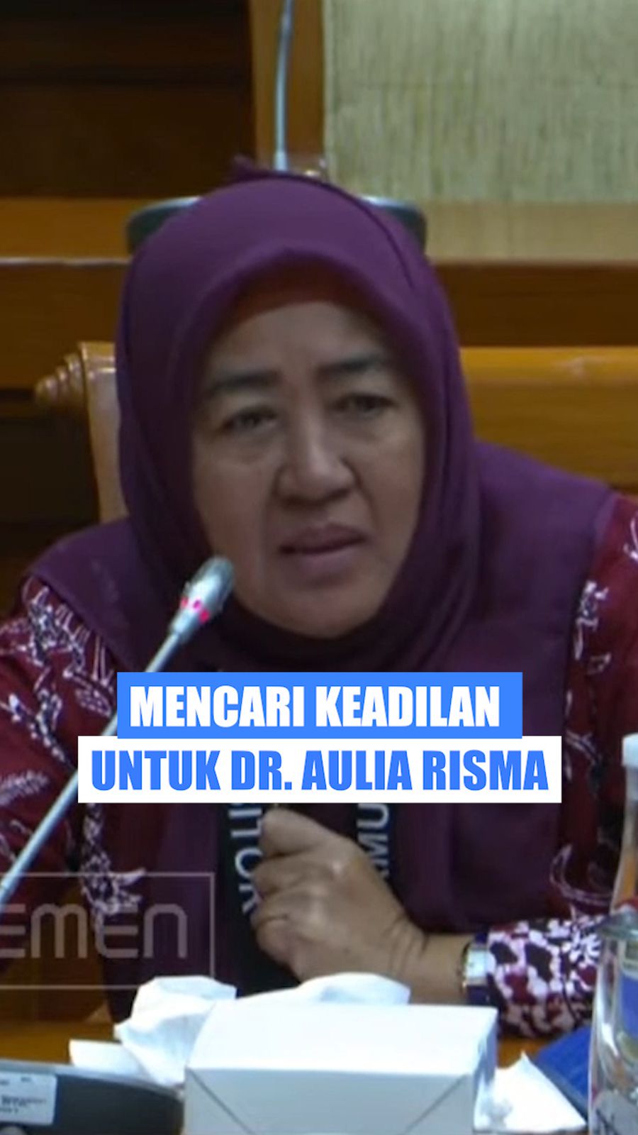 Video Ibunda Aulia Risma Nangis di DPR Cerita Beban Tugas Anaknya