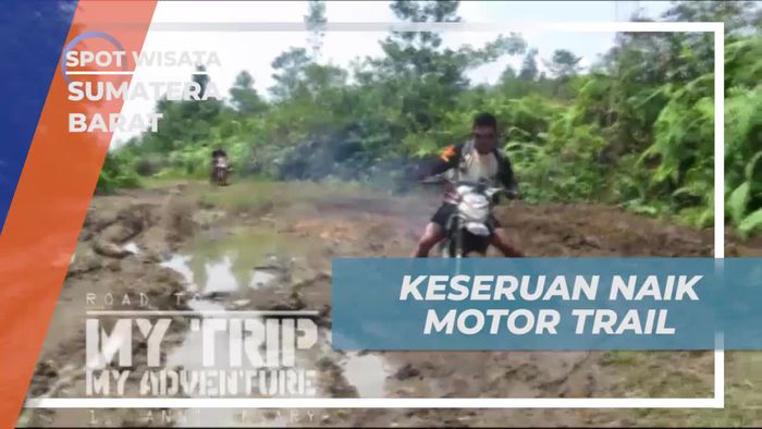 Serunya Perjalanan Naik Motor Trail ke Air Terjun Sumatera Barat