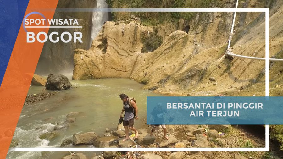 Bersantai di Pinggir Air Terjun, Bogor  