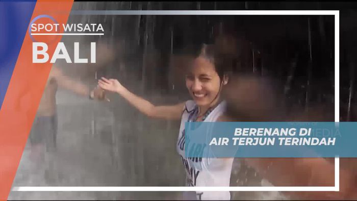 Berenang di Air Terjun Terindah, Bali