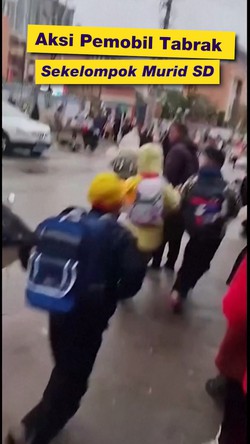 Video: Pemobil Tabrak Sekelompok Murid SD di China, Anak-anak Lari Ketakutan