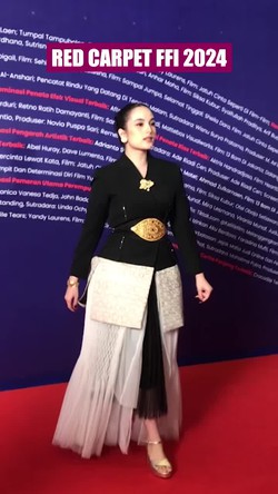 Video Gaya Para Seleb di Red Carpet Malam Anugerah Piala Citra FFI 2024