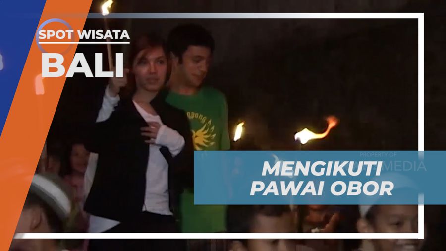 Mengikuti Tradisi Pawai Obor di Desa Pegayaman, Bali