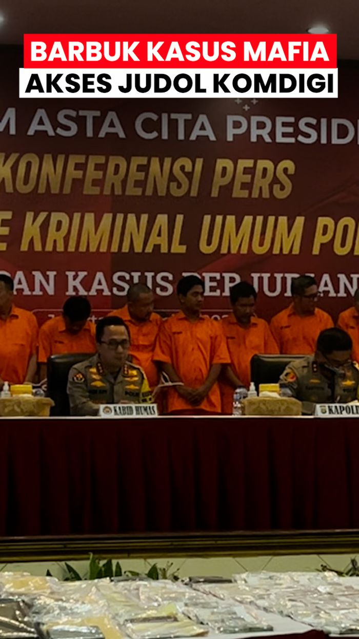 Video: Penampakan 26 Mobil Mewah-Duit Rp 76 M dari Kasus Judol Komdigi