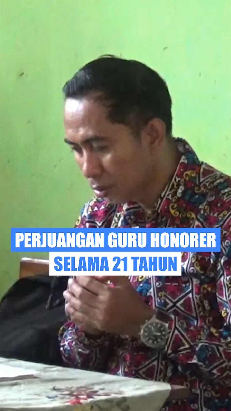 Video Kisah Guru Honorer: Digaji Rp 250 Ribu-Tempuh Jarak 18 Km Setiap Hari