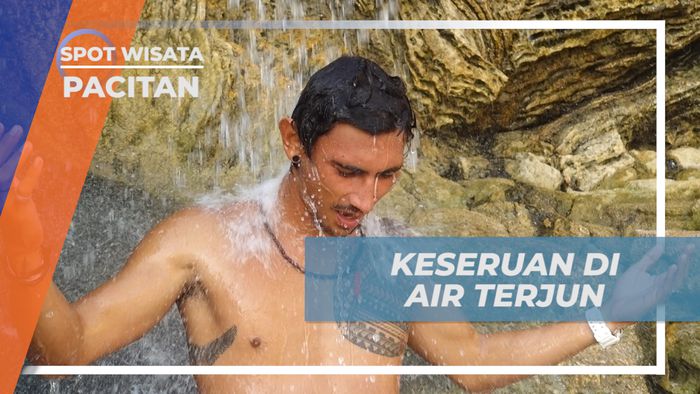 Petualangan Seru di Air Terjun Pantai Banyu Tibo, Pacitan
