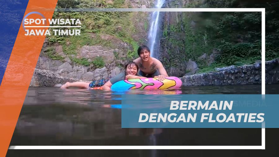 Asyik Bermain Floaties di Air Terjun Sedudo, Nganjuk