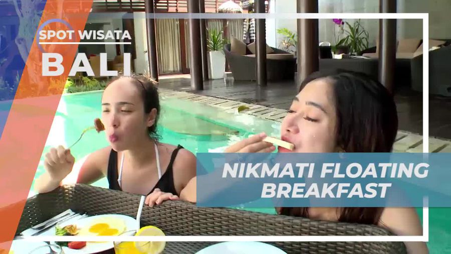 Nikmati Floating Breakfast yang Menyegarkan di Villa Bali
