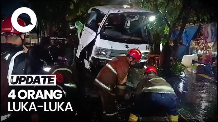 Video Penampakan Truk Tabrak Angkot-Warung di Sukabumi