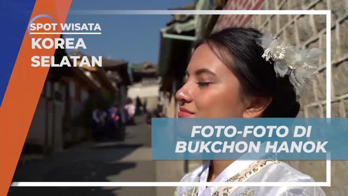 Foto-Foto Ceria di Bukchon Hanok Village, Korea Selatan