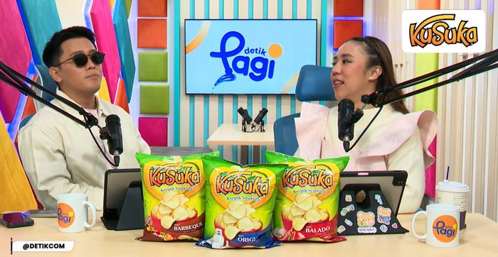 Momen Perempuan Tertinggi dan Terpendek di Dunia Bertemu