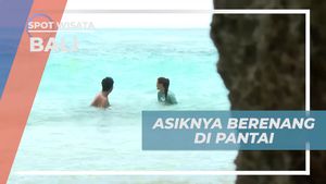 Serunya Bermain Ombak di Pantai Suluban, Bali