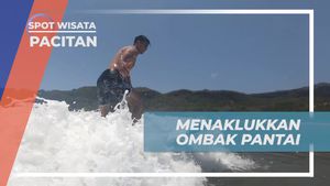 Menaklukkan Ombak Besar Pantai Telengria, Pacitan