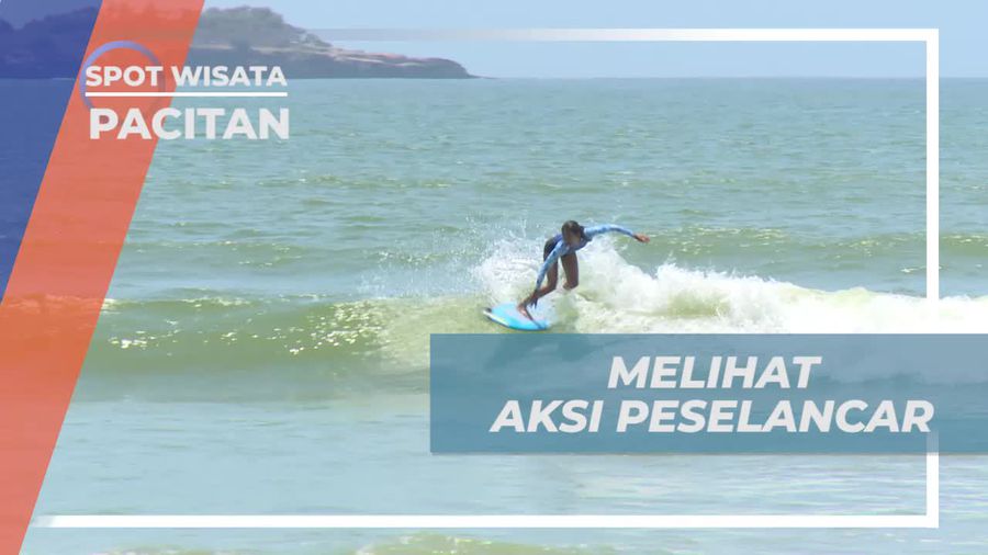 Melihat Aksi Peselancar Profesional di Pantai Telengria, Pacitan