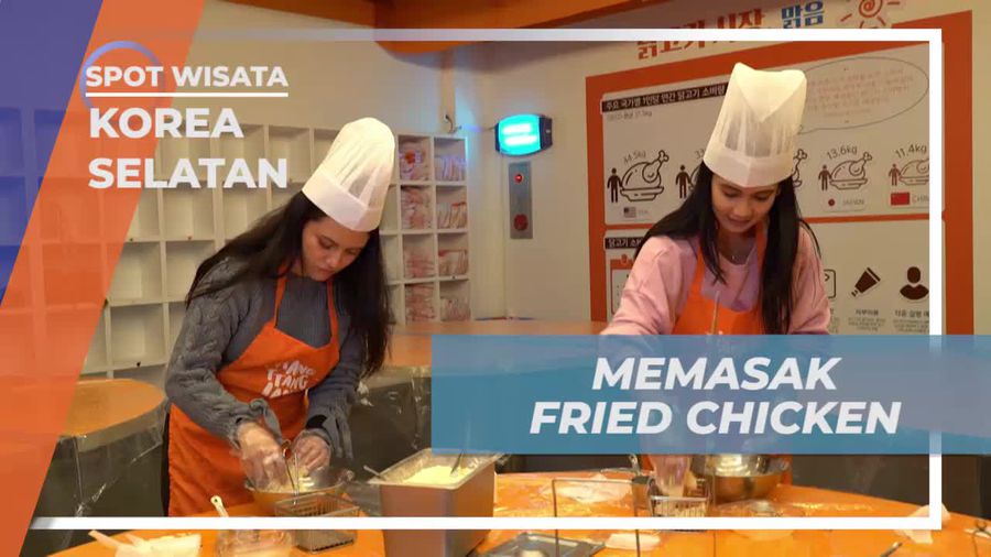 Membuat Fried Chicken di Ttang Ttang Land Daegu Korea Selatan