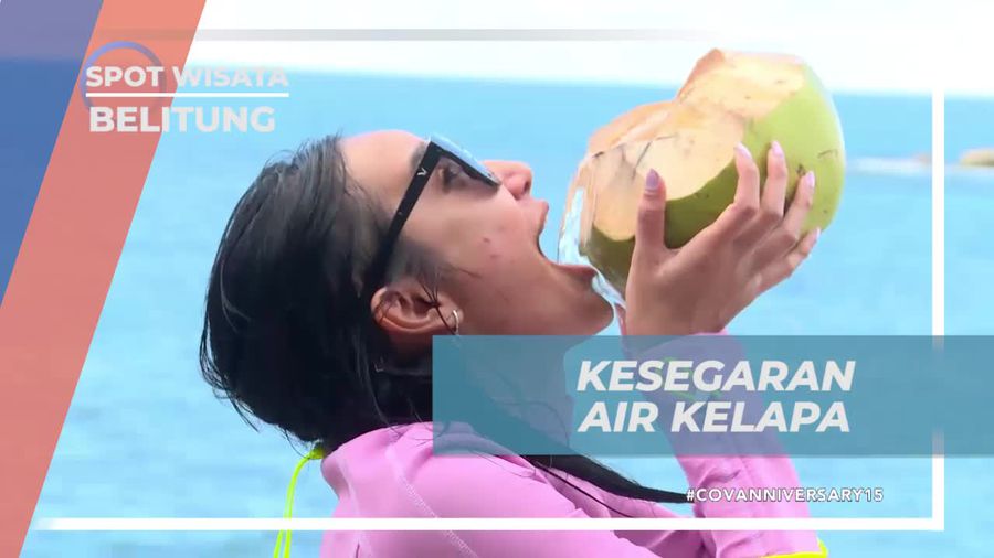 Kesegaran Air Kelapa di Pantai Batu Granit Tanjung Klayang Belitung