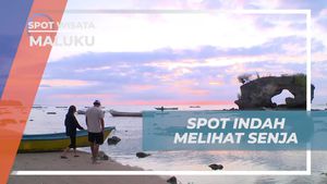 Menyaksikan Keindahan Senja dari Spot Terbaik di Pulau Batlosa, Maluku