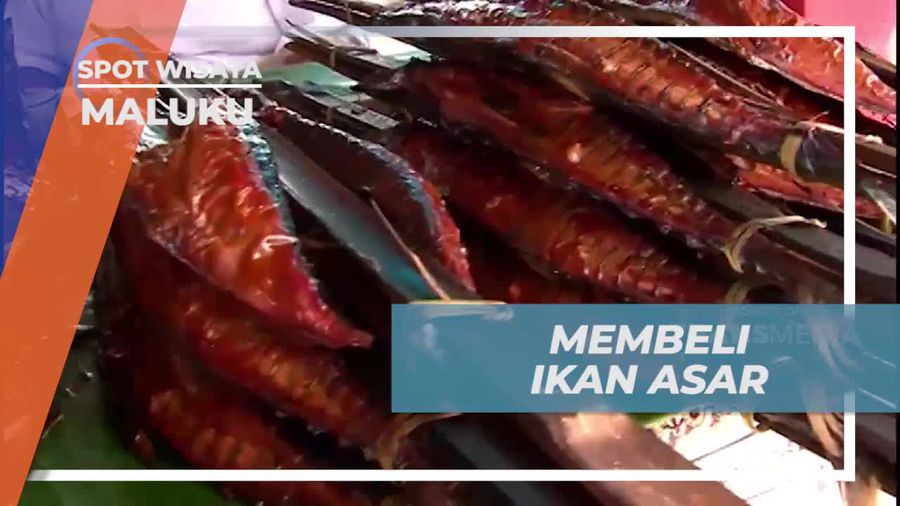 Mencicipi Lezatnya Ikan Asar Khas Maluku di Hatiwe Kecil