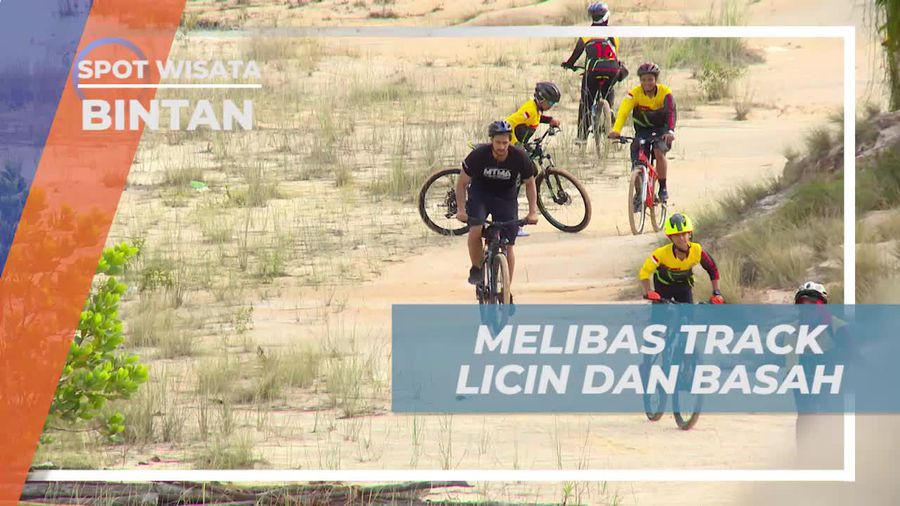 Menghadapi Tantangan Track Licin di Bukit Pasir Busung, Bintan