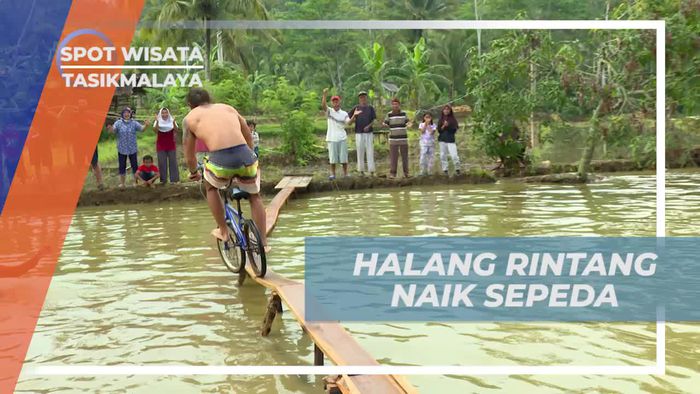Menghadapi Tantangan Halang Rintang Saat Naik Sepeda di Kampung Datar Wangi Tasikmalaya