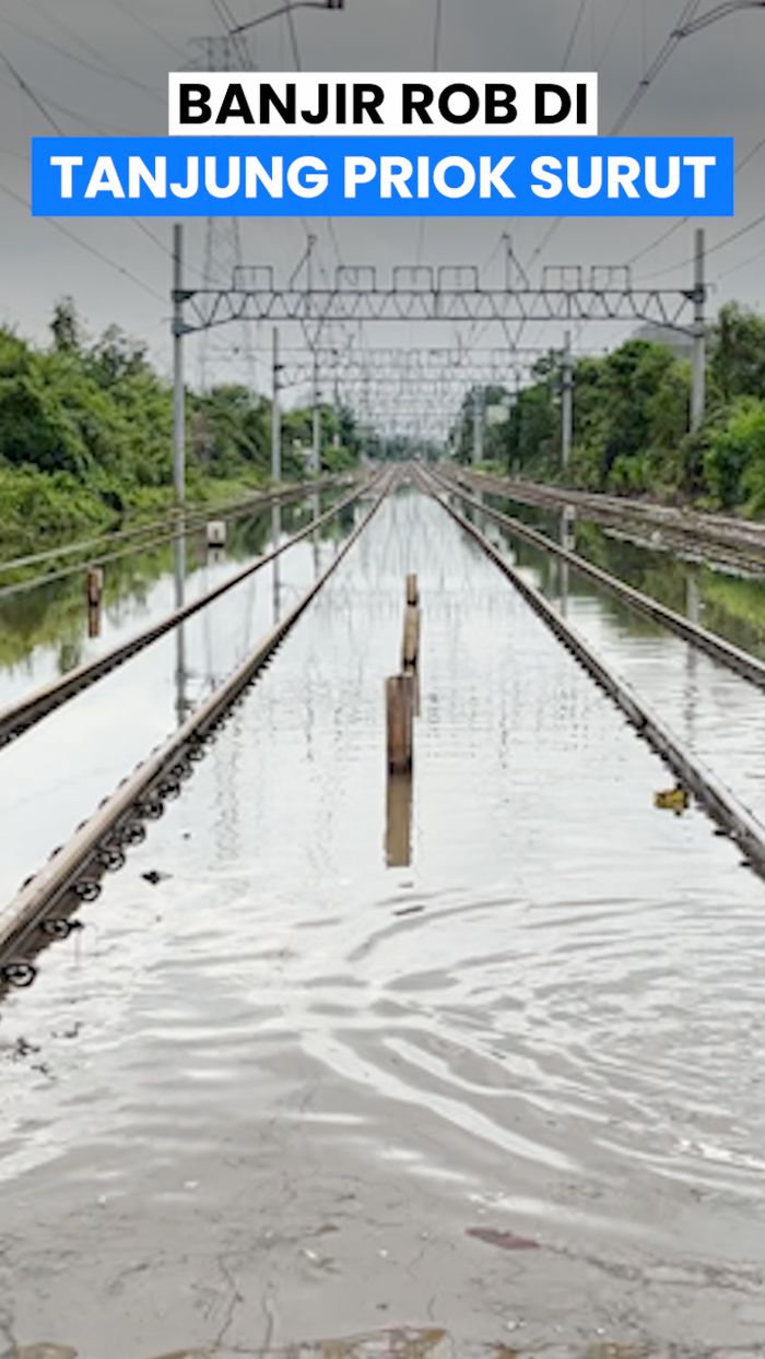 Video: Sempat Terendam Rob, Jalur KRL Tanjung Priok Sudah Bisa Dilintasi